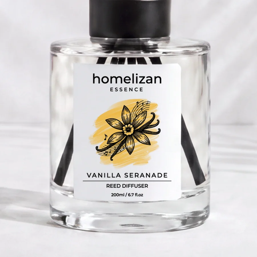 Vanilla Serenade: 200 ml cam şişe ve etiket, yakın plan